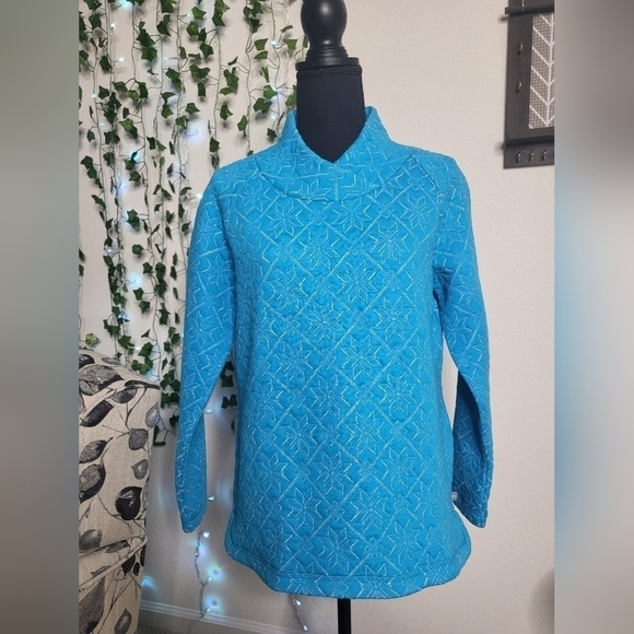 💚HP💚NWT T by Talbots Blue Silver Metallic Cotton Blend Crossover Neck Pullover - Picture 1 of 8